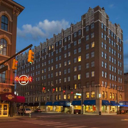 Hampton Inn Indianapolis Downtown Across From Circle Centre מראה חיצוני תמונה