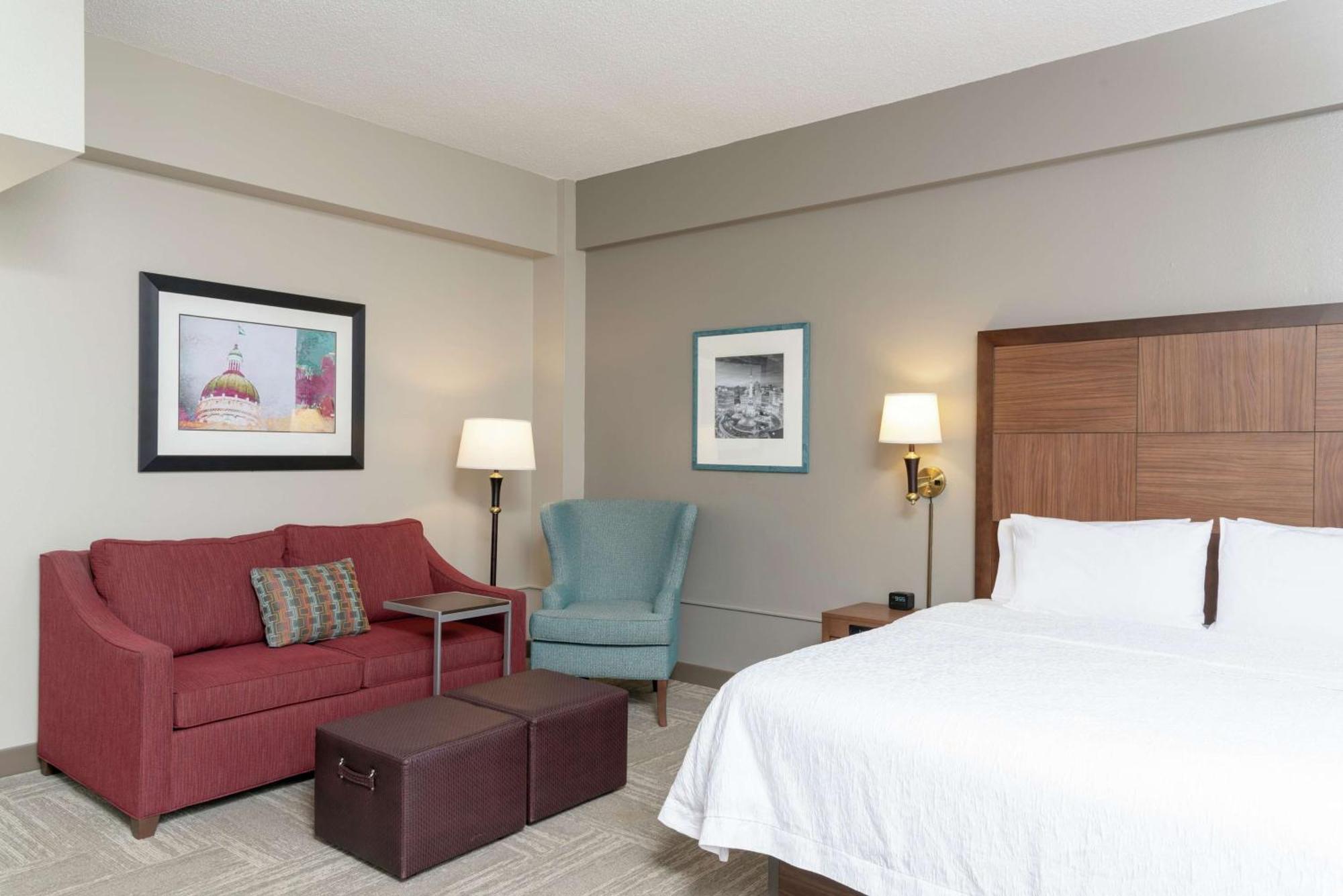 Hampton Inn Indianapolis Downtown Across From Circle Centre מראה חיצוני תמונה