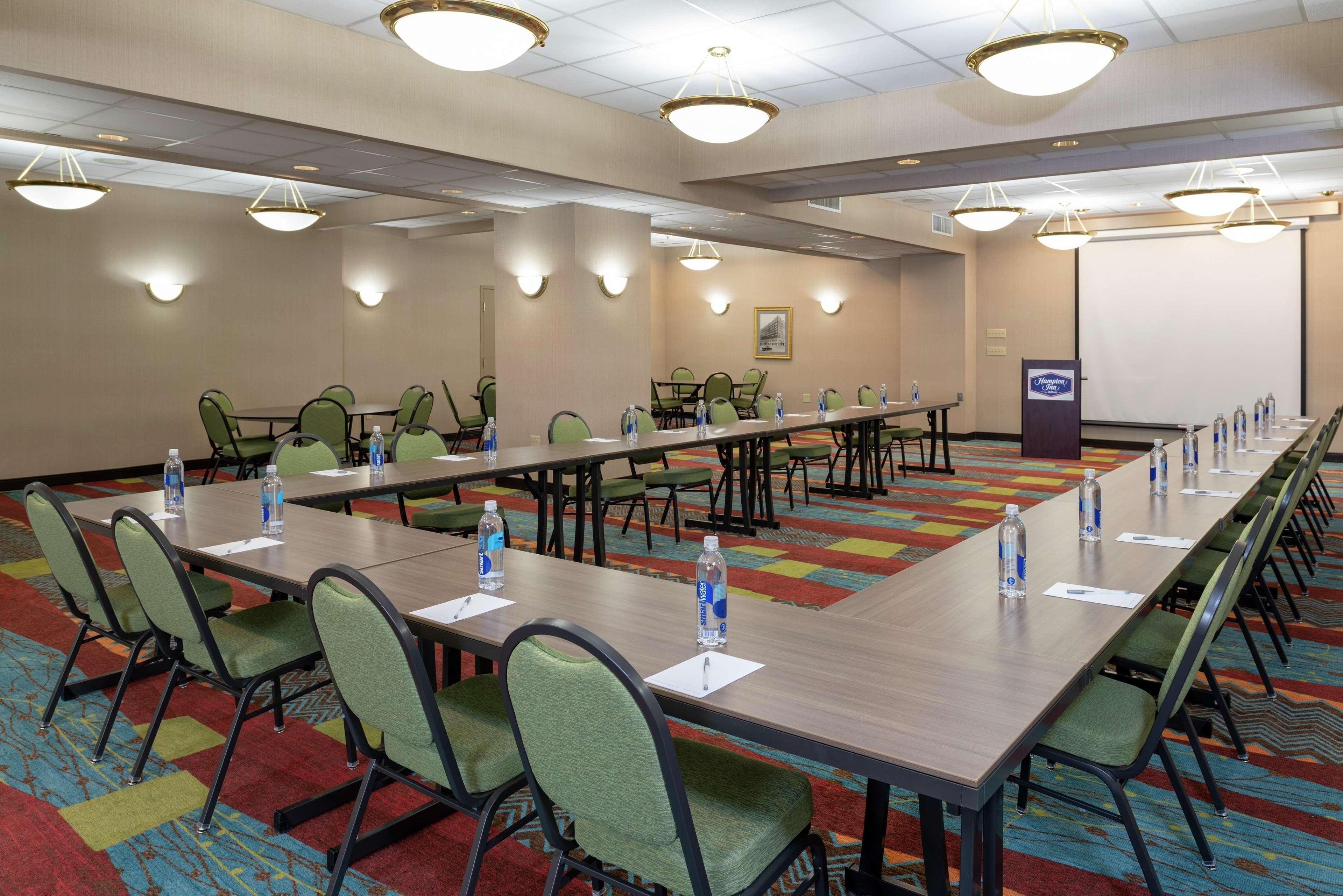 Hampton Inn Indianapolis Downtown Across From Circle Centre עסק תמונה