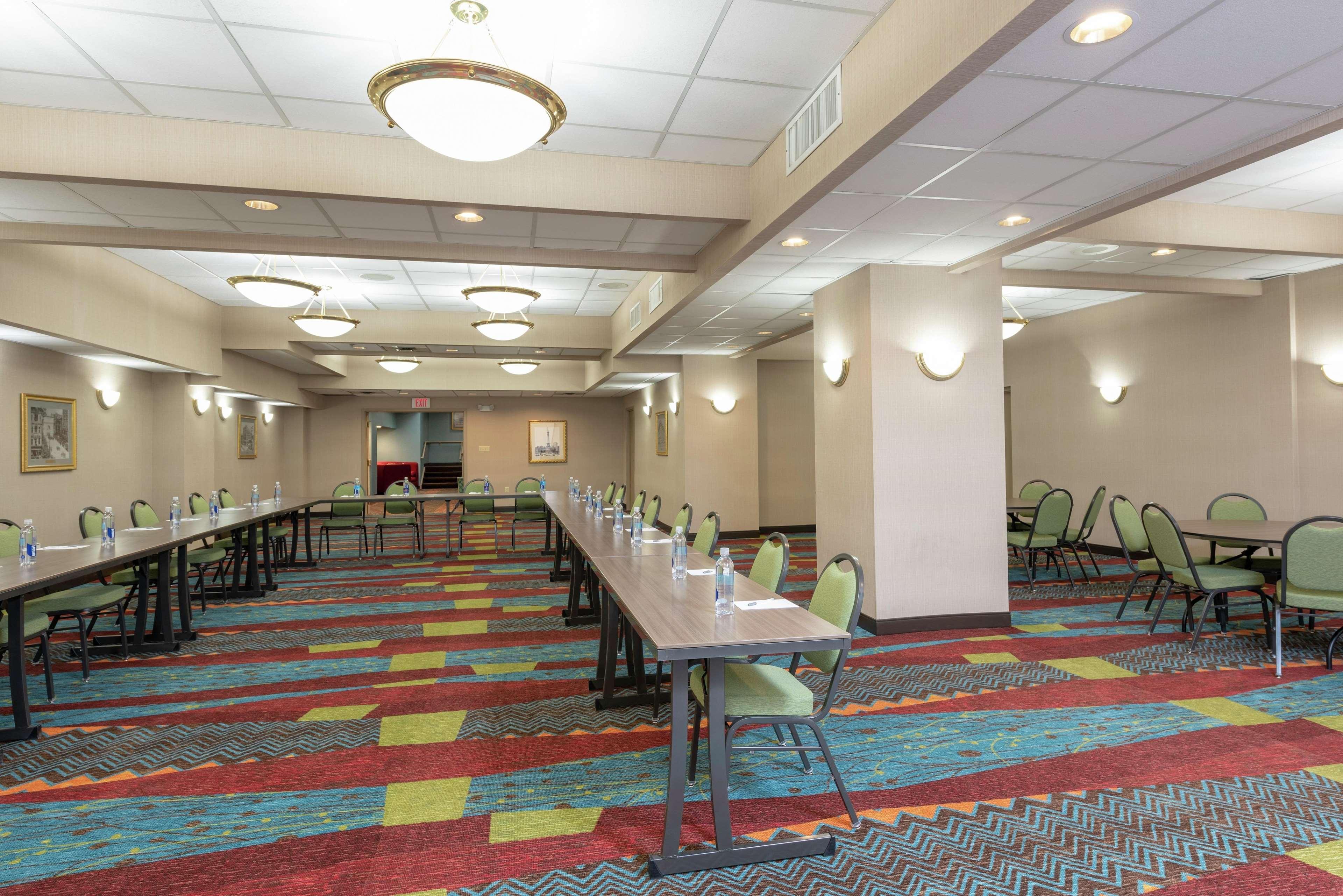 Hampton Inn Indianapolis Downtown Across From Circle Centre עסק תמונה